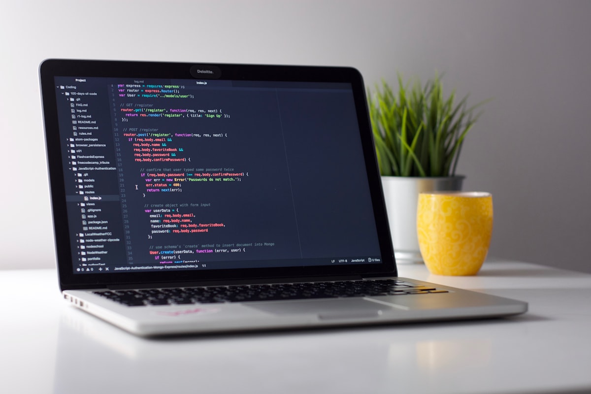 Deno 2.4 LTS ve Node.js Tam Uyumluluk: npm Workspaces, JSR Registry ve Migration Rehberi (2026)