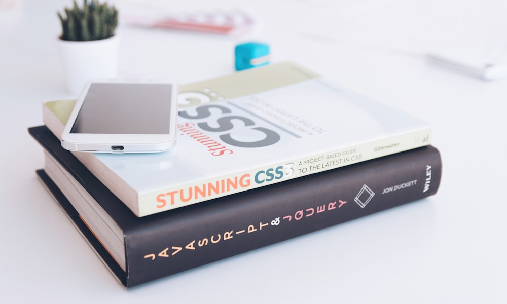 Tailwind CSS 4.0 Rehberi: Yeni Özellikler ve Kurulum (2025)