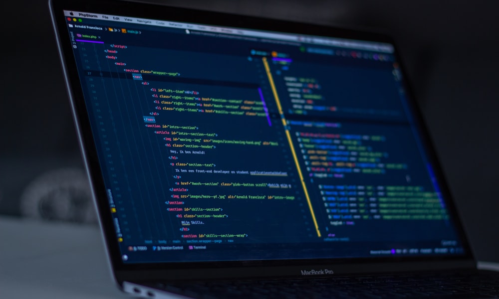Visual Studio Code 2025: En İyi 15 Eklenti (Productivity Rehberi)
