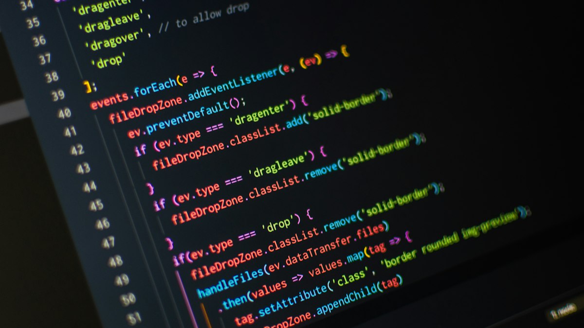 Kod düzenleyicide JavaScript kodu (JavaScript code in an editor)